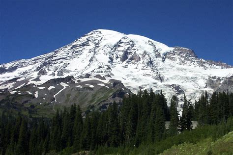 Learn how to be prepared for Mount Rainier eruption | Courier-Herald