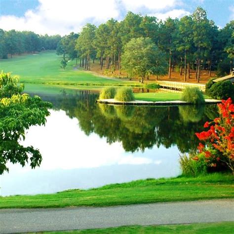 7 Lakes Country Club Is The Best Golf Course Of The Week