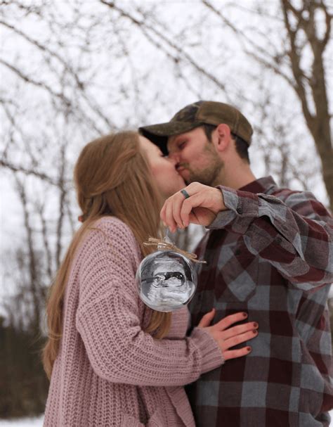 Made from the choicest vinyl with paint colors of your choice, this minimalistic pregnancy announcement is all things classy. 25 Joyful Christmas Pregnancy Announcements - The ...