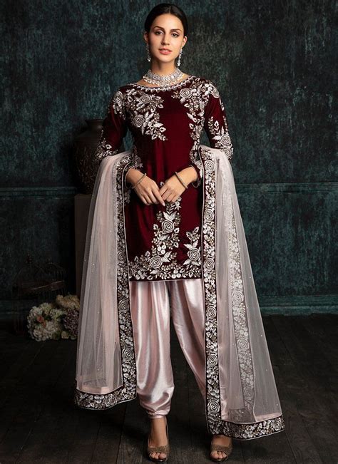 Deep Maroon And Light Pink Velvet Punjabi Suit Velvet Dress Designs Pakistani Dress Design