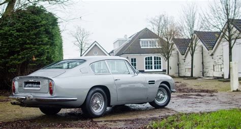 Aston Martin Db4 Db5 And Db6 A Silver Birch Trio In One Fell Swoop Classic Driver Magazine