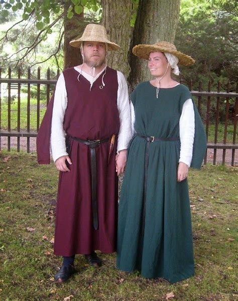Evas Historical Costuming Blog Two 13th Century Tunics With Optional