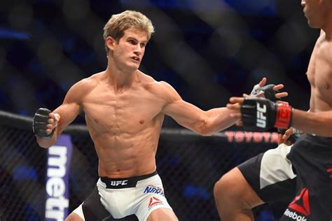 Sage Northcutt Apologies For Gall Loss Says Hes Moving Back Down To