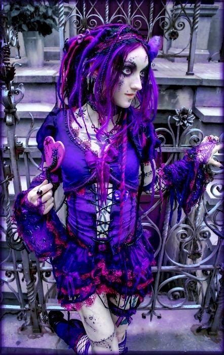 vampirefreaks model and goth girl livingdeadfairy in a shot by raza that s purple goth hair