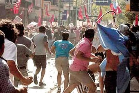 Batalla Campal En El Congreso LA NACION