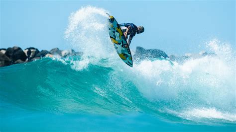 Jul 27, 2021 · alongside gabriel medina, italo ferreira is one of the main names in surfing in brazil. Italo Ferreira - 8.00 - World Surf League
