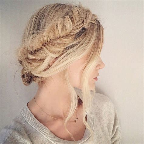 Braid your hair with a weave to add fullness and length to the style. Saturday of Inspiration: Braids to fall in love - Patricia ...