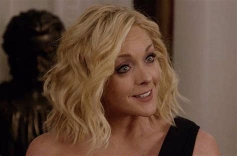 Unbreakable Kimmy Schmidts Jane Krakowski On Watch What Happens Live With Andy Cohen
