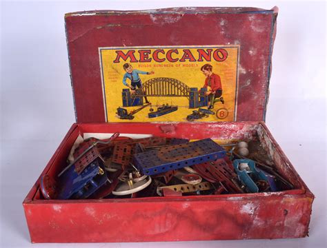 A Vintage Meccano Set Contained Within Original Box Box 31 Cm X 41 Cm