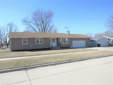 1415 27th Ave N Fort Dodge Ia 50501 For Sale Mls 22753 Remax