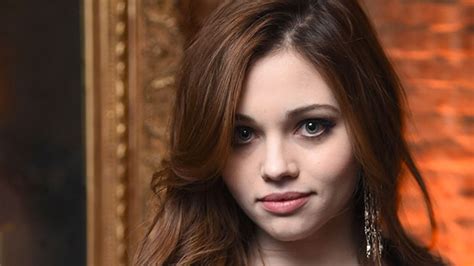 Who Is India Eisley 5 Facts About The Star Of ‘i Am The Night
