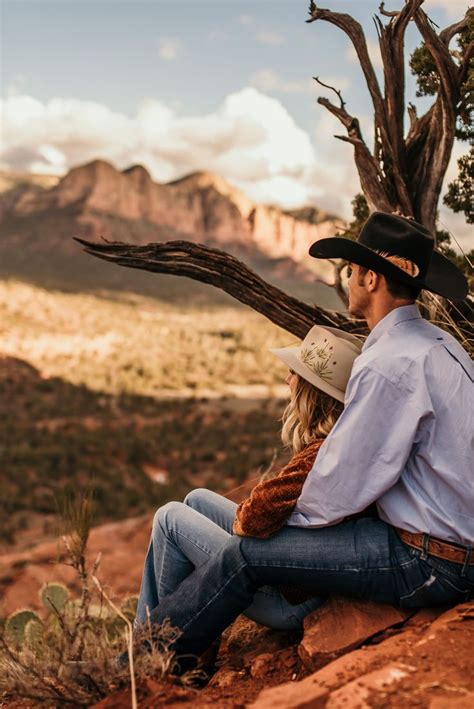 Sedona Couples Shoot Country Couple Pictures Western Photoshoot Country Couple Photos
