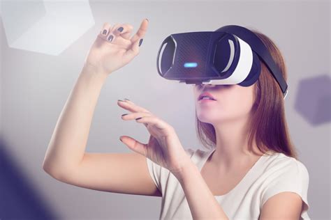 كيف تعمل تقنية الواقع الافتراضي VR وما هي أهم النظارات التي تدعمها