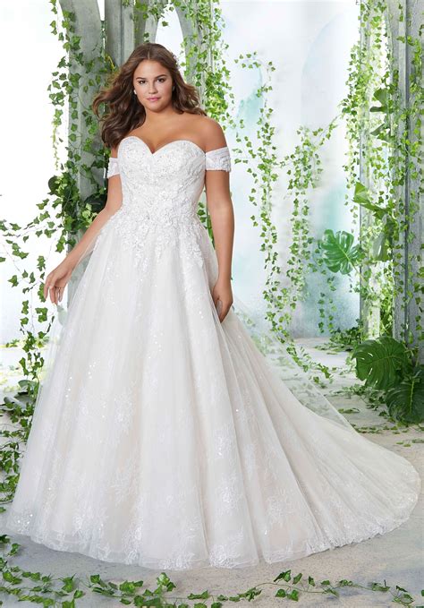 Every style is available in sizes 16w to 26w. Plus Size Wedding Dress with Lace Appliques on Tulle ...