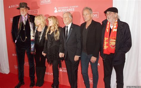 Lindsey Buckingham Blames His Firing For Harming Fleetwood Mac S Legacy