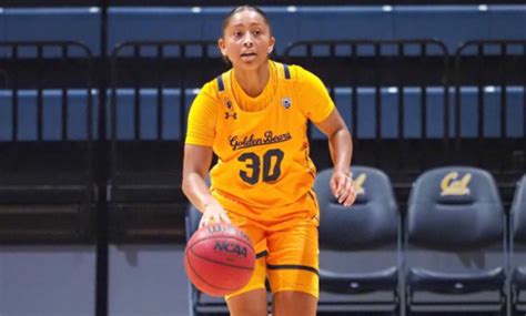 Cal Women Win Bears Jayda Curry Takes Over Pac 12 Scoring Lead Sports Illustrated Cal Bears