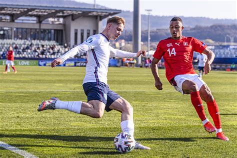Why some Arsenal fans aren't happy with Emile Smith Rowe's England U21 ...