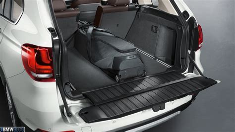 Download the catalogue for bmw x1 accessories 2012. Original BMW Accessories for new BMW X5