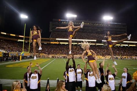 Week In Sports Asu Tramples Usc 62 41 Asu Now Access Excellence