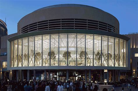 Apple Dubai Mall By Foster Partners Features Giant