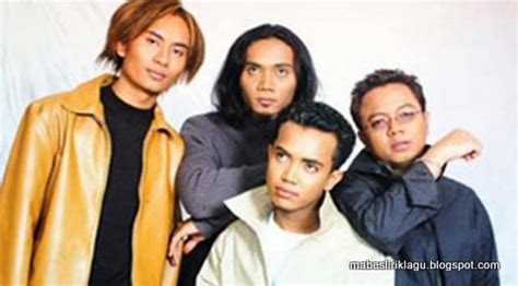 Mengintai tirai dari kamar lirik & video klip mp4. Lirik Lagu Mengintai Dari Tirai Kamar - Exist | Mabes Lirik