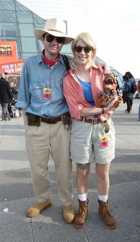 Cosplaying As Alan Grant And Ellie Sattler From Jurassic Park At Mcm Expo In London Love And