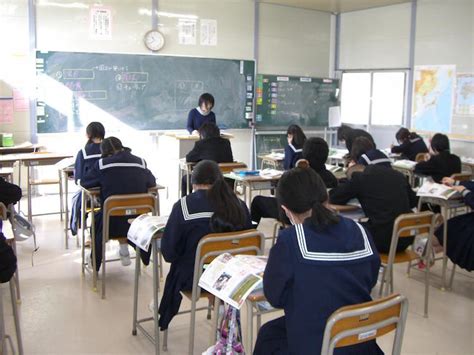 10 Interesting Facts About Daily Life At A Japanese School That May