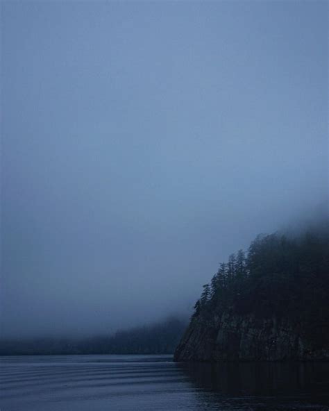 Premium Photo Foggy Morning In Georgia Strait
