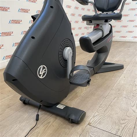 Life Fitness 95r Elevation Series Recumbent Exercise Bike With Engage