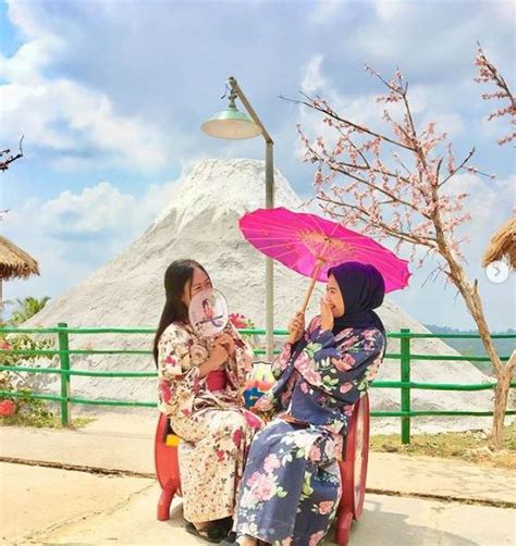 Tahun 2021 ini pemkab sumenep kemungkinan juga akan membuka penerimaan cpns. 2020 03 Harga Tiket Masuk Wisata Bukit Sakura