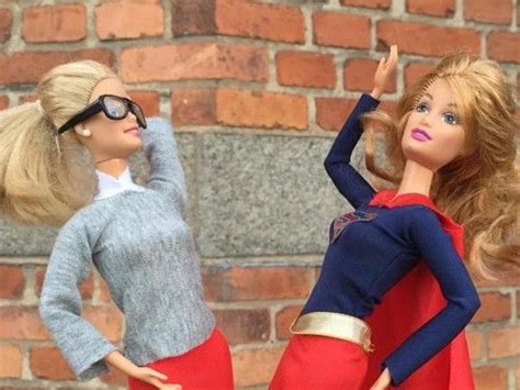 This Hilarious Instagram Account Recreated Some Of 2015 S Biggest Moments With Barbies Barbie