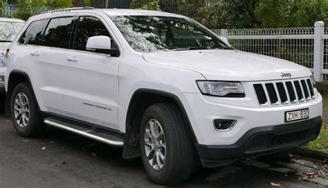 2019 Jeep Grand Cherokee Limited Tow Package