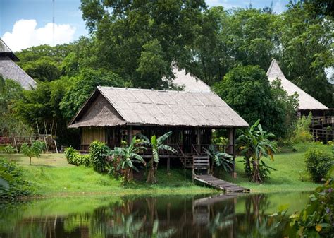 Sarawak Travel Guide Discover The Best Time To Go Places To Visit