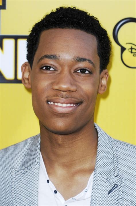 Tyler James Williams Pictures With High Quality Photos