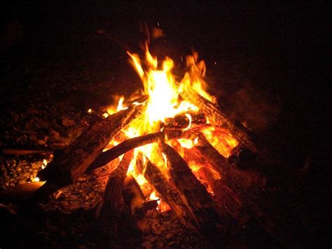 Campfire 2 Leoningul Flickr