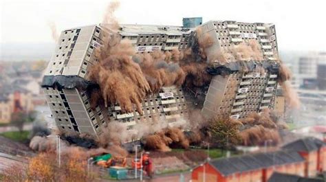 Surviving A Building Collapse The Will To Live Building Collapse
