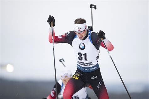 This is the official fanpage for the norwegian biathlete sturla holm lægreid. Biathlon, Sturla Holm Lægreid sorprende Johannes Boe nella ...