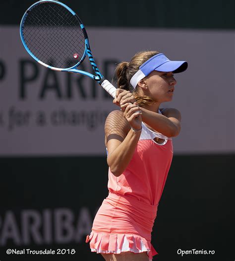 Irina maria bara player profile. Imagini de la meciul Irina Maria Bara - Caroline Dolehide ...