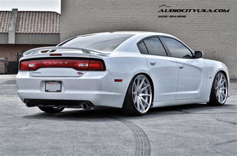 Stanced 2013 Dodge Charger Rt On 22 Rohana Wheels Rc 10 Silver Face