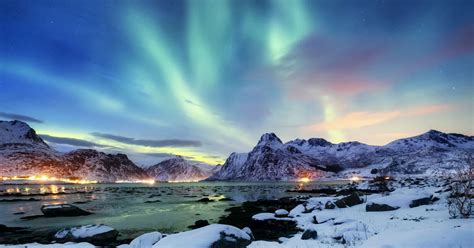 Everything You Need To Know To See The Northern Lights