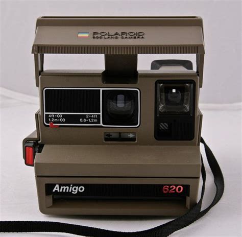 working vintage polaroid tan amigo 620 land instant camera 1980s amigos instant camera and