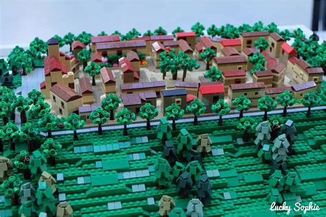 Expo Lego Ma Région en briques | Expo lego, Brique, Expo