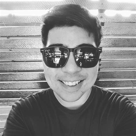 s u m m e r m o o d eyeglasses selfie portrait pinoy guy asian men smile dimples