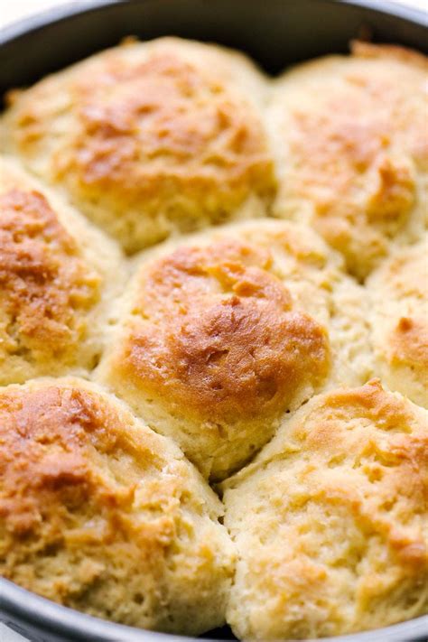 Turn down the heat and carefully add the crushed tomatoes, tomato sauce, basil, tarragon, ½ teaspoon kosher salt, and several grinds of black pepper. Gluten-Free Dinner Rolls via @kingarthurlfour | Gluten ...