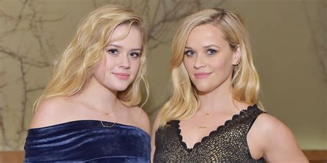 Reese Witherspoons Daughter Ava Could Actually Be Her Twin