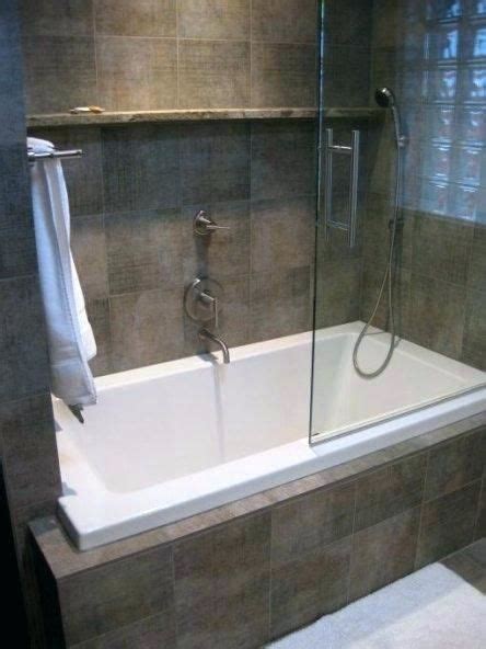 There's the regular water features of overhead monsoon shower, hand riser shower and back jets plus the healthy and relaxing steam room function too. Whirlpool With Shower | Bathroom tub shower combo, Guest ...
