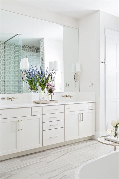 20 gorgeous bathrooms with double vanities. Transitional White Double-Vanity Bathroom | HGTV