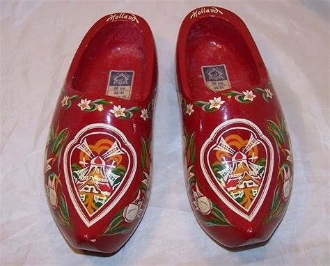 Wooden Dutch Shoes Clogs W Tulips Windmills Holland