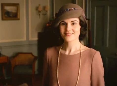 Downton Abbey Season 5 Trailer Released Shows Steamy Romances And Fire