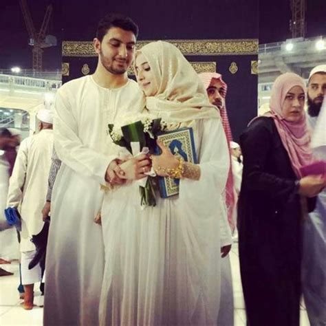 Pin On Muslim Couple